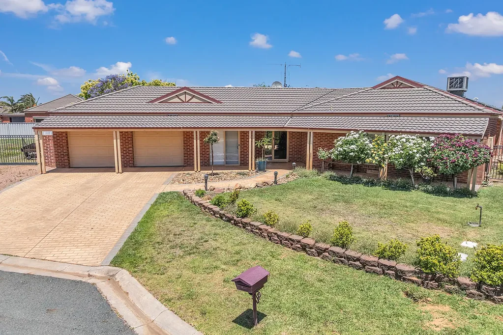 Moama 4房  Time For New Owners