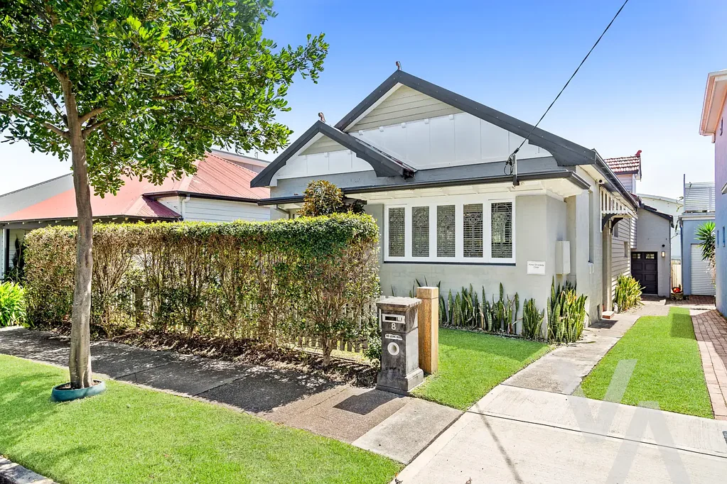 Merewether 4Moenga Your Next Move.