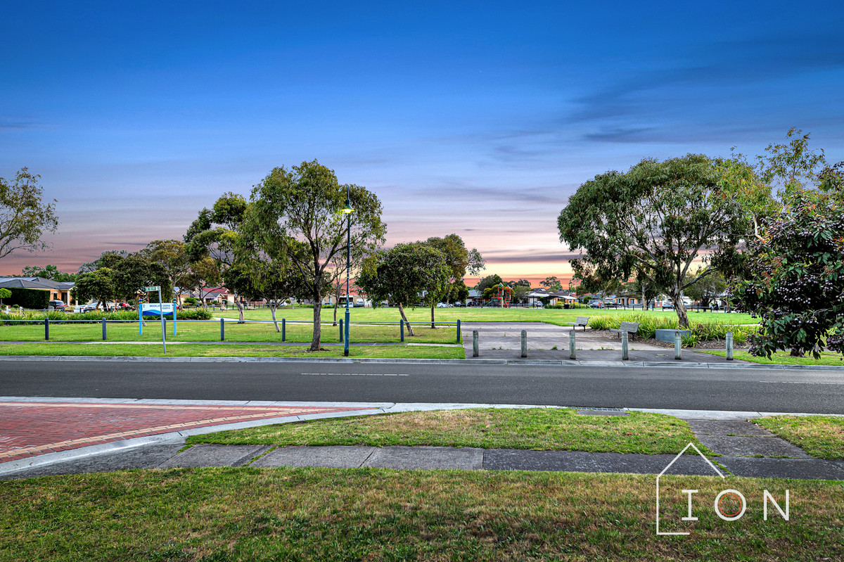 28 BROOKLAND GREENS BVD, CRANBOURNE VIC 3977, 0 chambres, 0 salles de bain, House