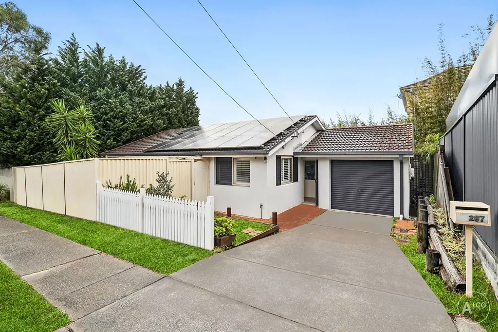 Pagewood 3 Bedroom Charming Freestanding Home with Modern Comforts in the Heart of Pagewood