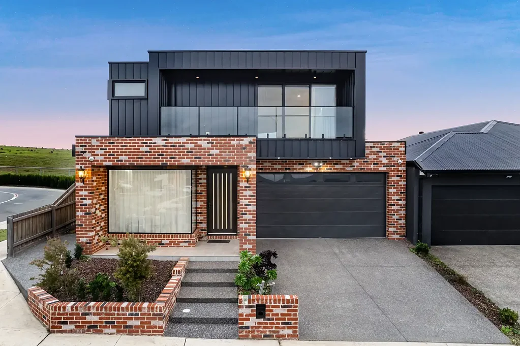 Mickleham 5ห้องนอน Tranquil Living with Breathtaking Views!