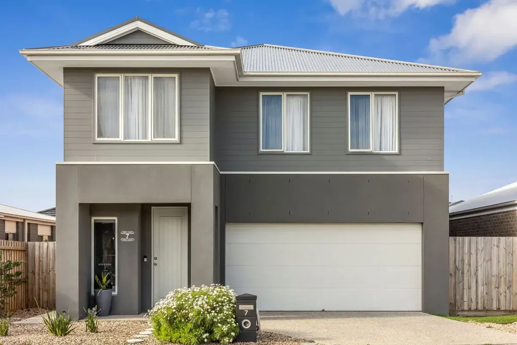 Armstrong Creek 4房  CONTEMPORARY FAMILY LIVING WITH STYLE, SPACE & FLEXIBILITY