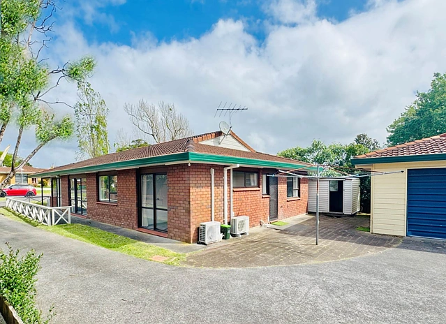 143 Motatau Road, Papatoetoe, Manukau City