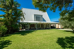 19 Warrigal Street, Bellara