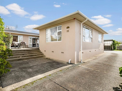 Pukekohe 3房  IDEAL OPPORTUNITY!