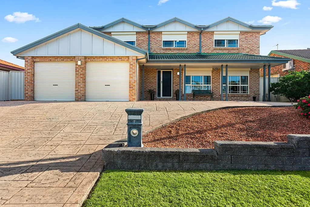 Albion Park 4Habitaciones A Fully Renovated Family Haven with Space, Comfort & Lifestyle