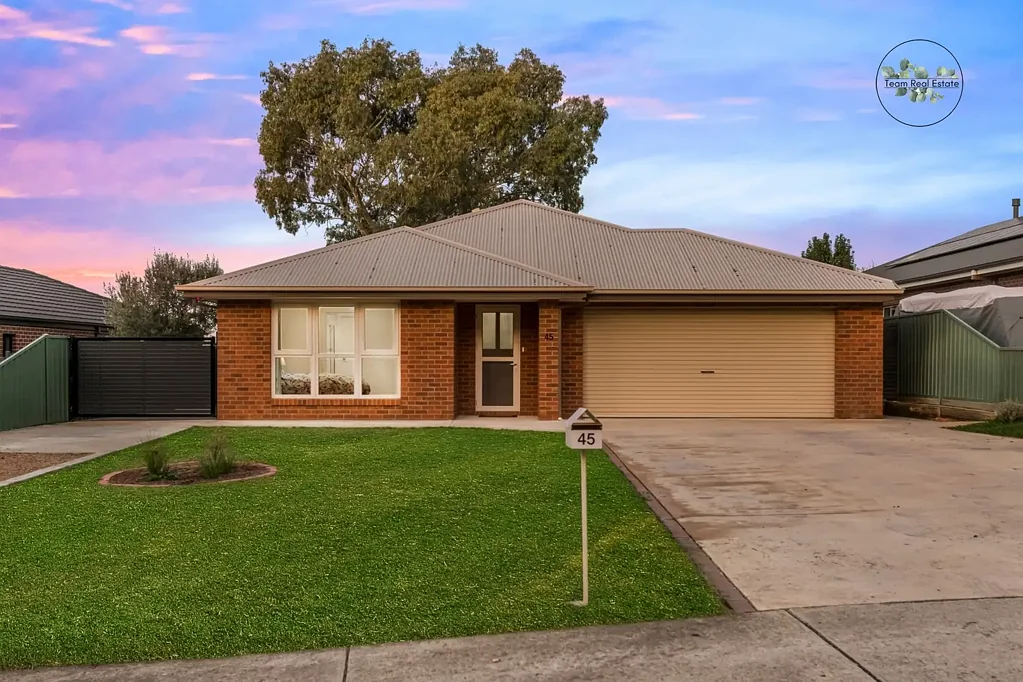 45 Soldatos Drive, Golden Square, VIC 3555