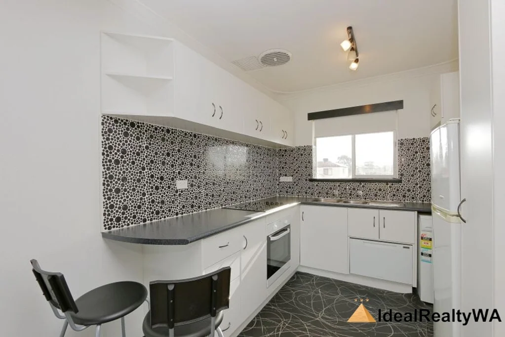 9/13 Grant Place, Bentley, WA 6102