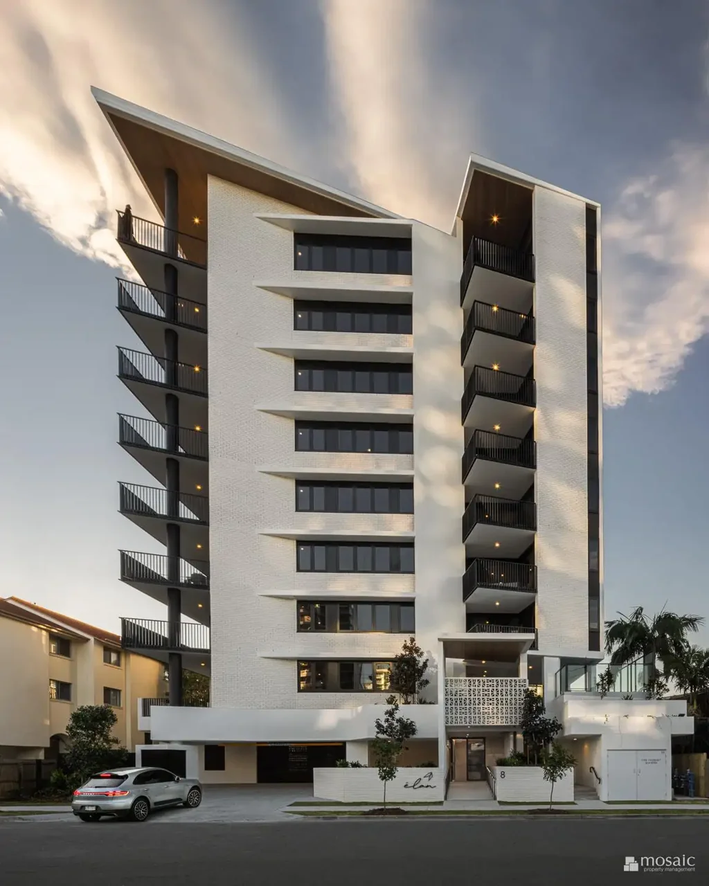 Spacious Resort-style Apartment Living in the Ultimate Beach Location
