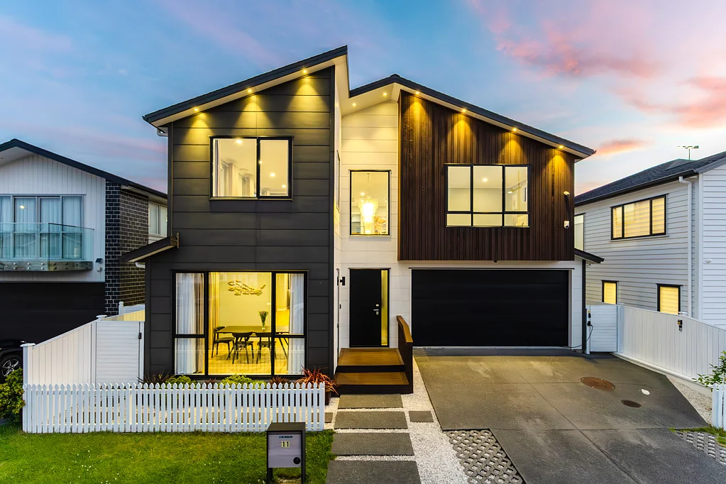 11 Bight Road, Long Bay, North Shore City, Auckland