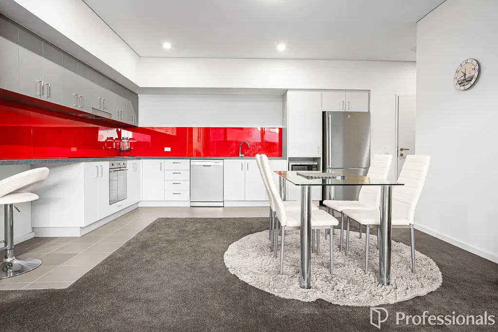 150/2 Signal Terrace, Cockburn Central, WA 6164