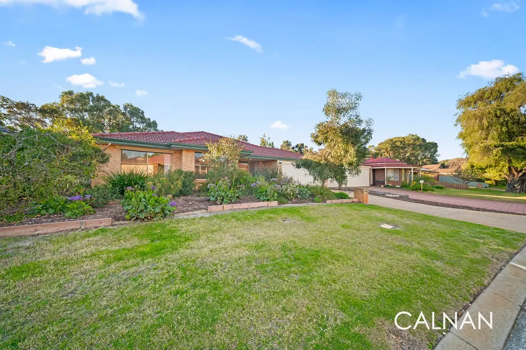 Canning Vale 4Zimmer Family Living in the Heart of the Waratah Estate