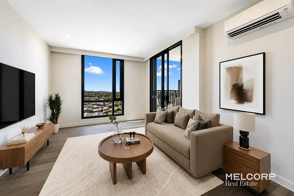ONE BEDROOM AT M-CITY - UNFURNISHED