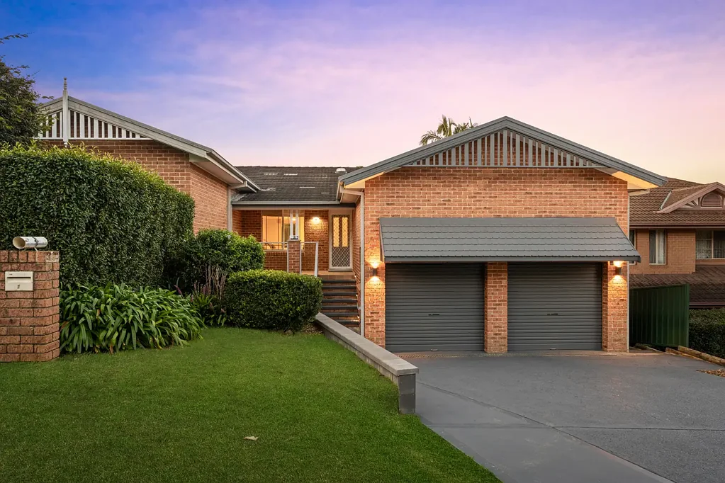 2/1 Rembrae Drive, Green Point, NSW 2251