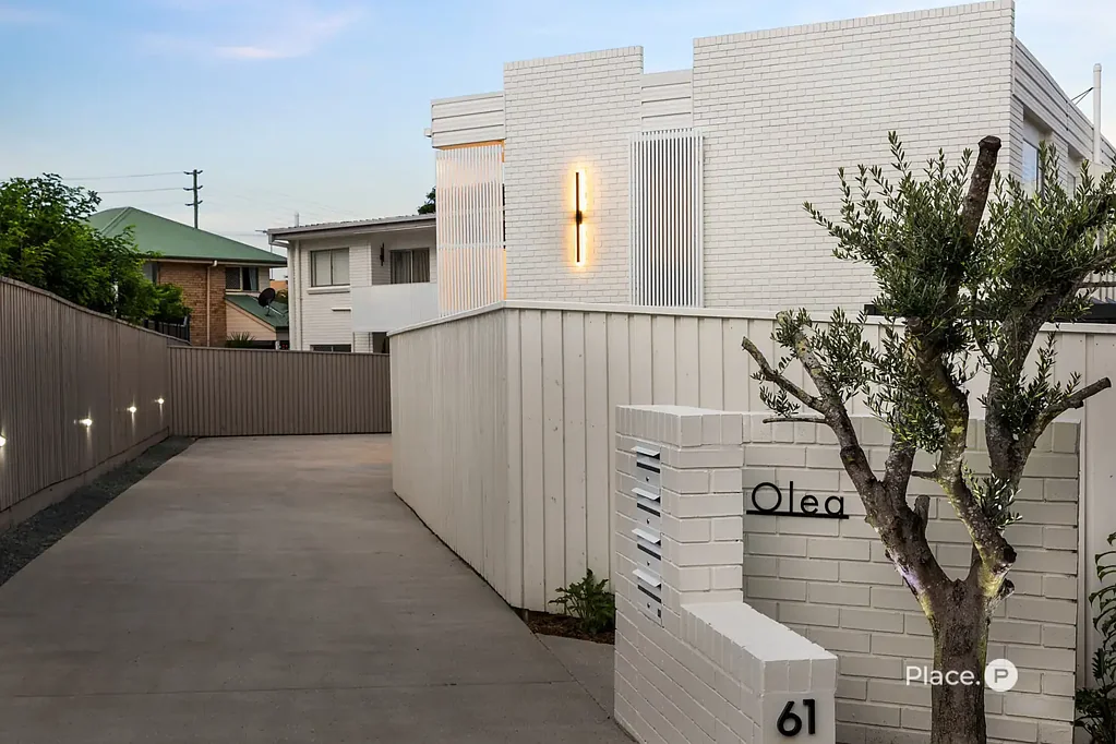 2/61 Shetland Street, Morningside, QLD 4170