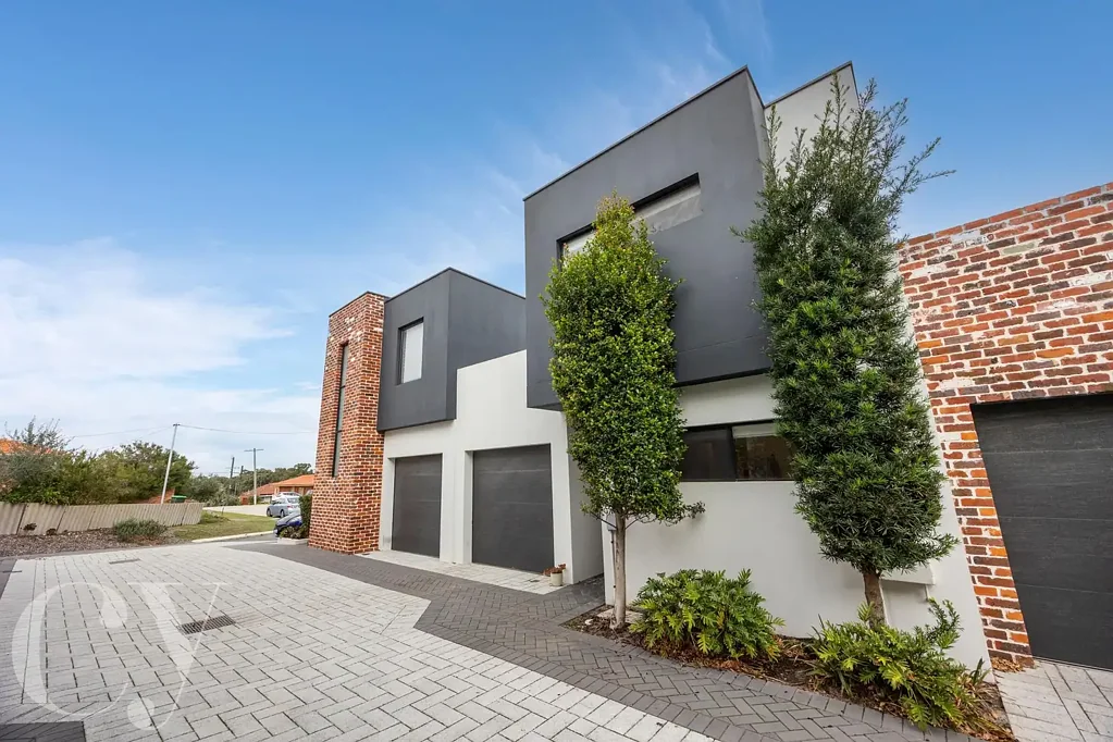 2/9 Millan Place, Hamilton Hill, WA 6163