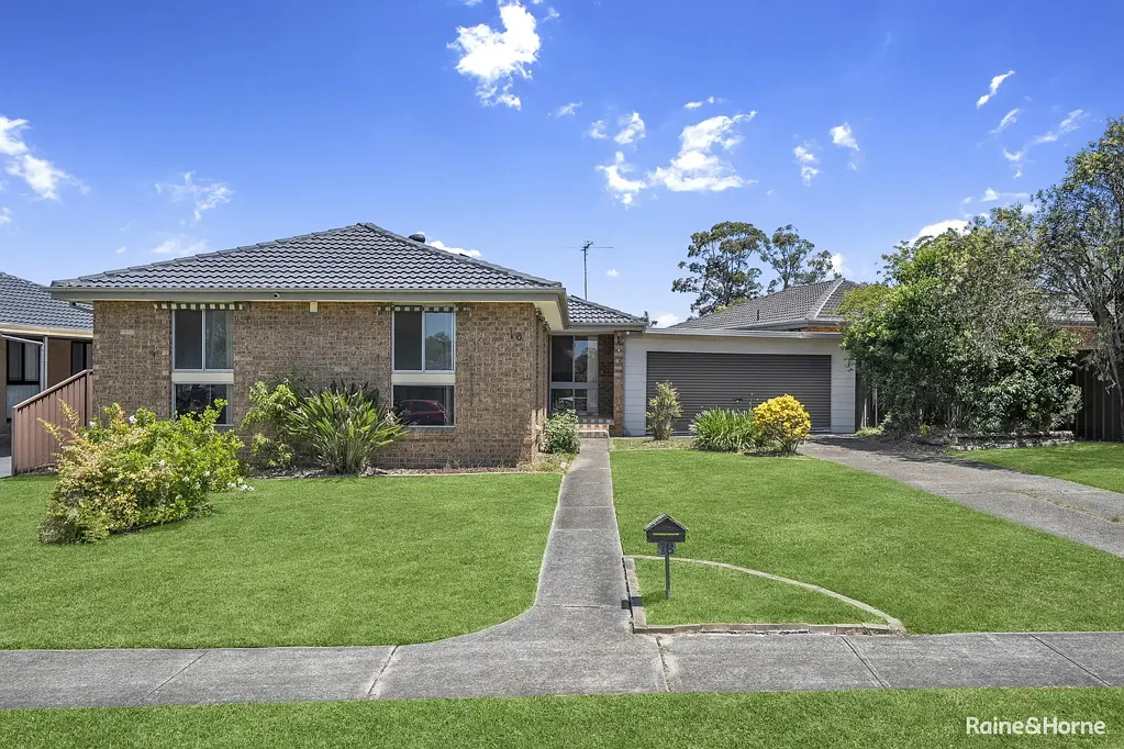 16 Olga Close, Bossley Park, NSW 2176