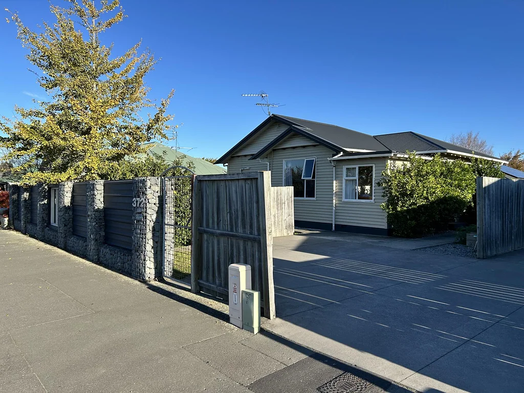 Ashburton 4部屋 Super Value here !!