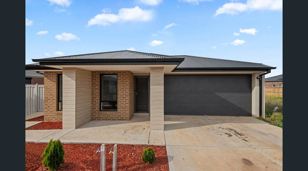 Thornhill Park 4ਬੈੱਡਰੂਮ Modern Family Living in Thornhill Park!