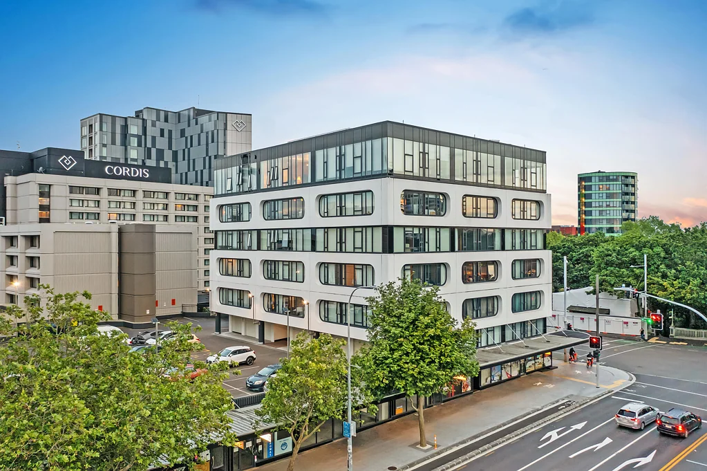 Auckland Central 2Zimmer Significant Price Drop, Vendors Are Moving