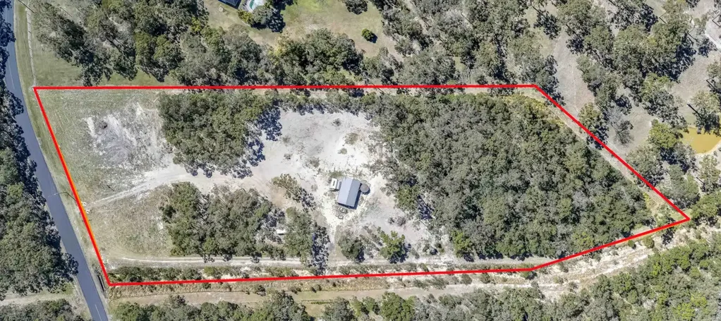Moore Park Beach  5 ACRES OF COASTAL FREEDOM – SHED, SERVICES & READY TO BUILD