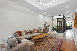 5/11 William Street, Alexandria
