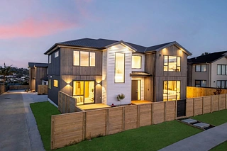 Lot 1/880 East Coast Road, Browns Bay, North Shore City