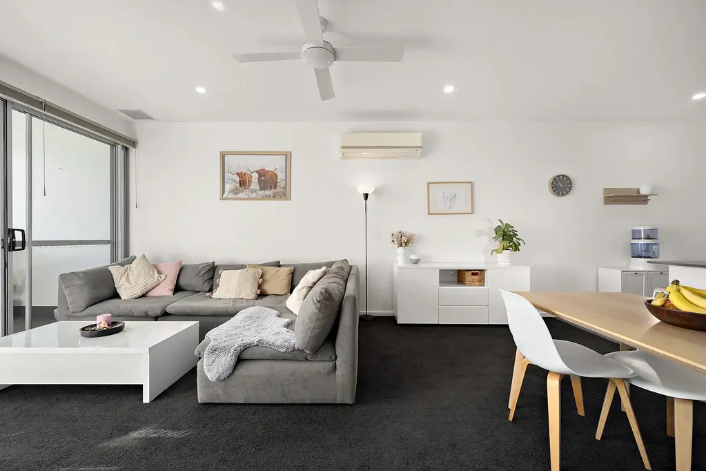 36/2 Manning Clark Crescent, Franklin, ACT 2913