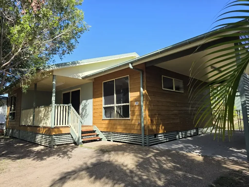 $650pw