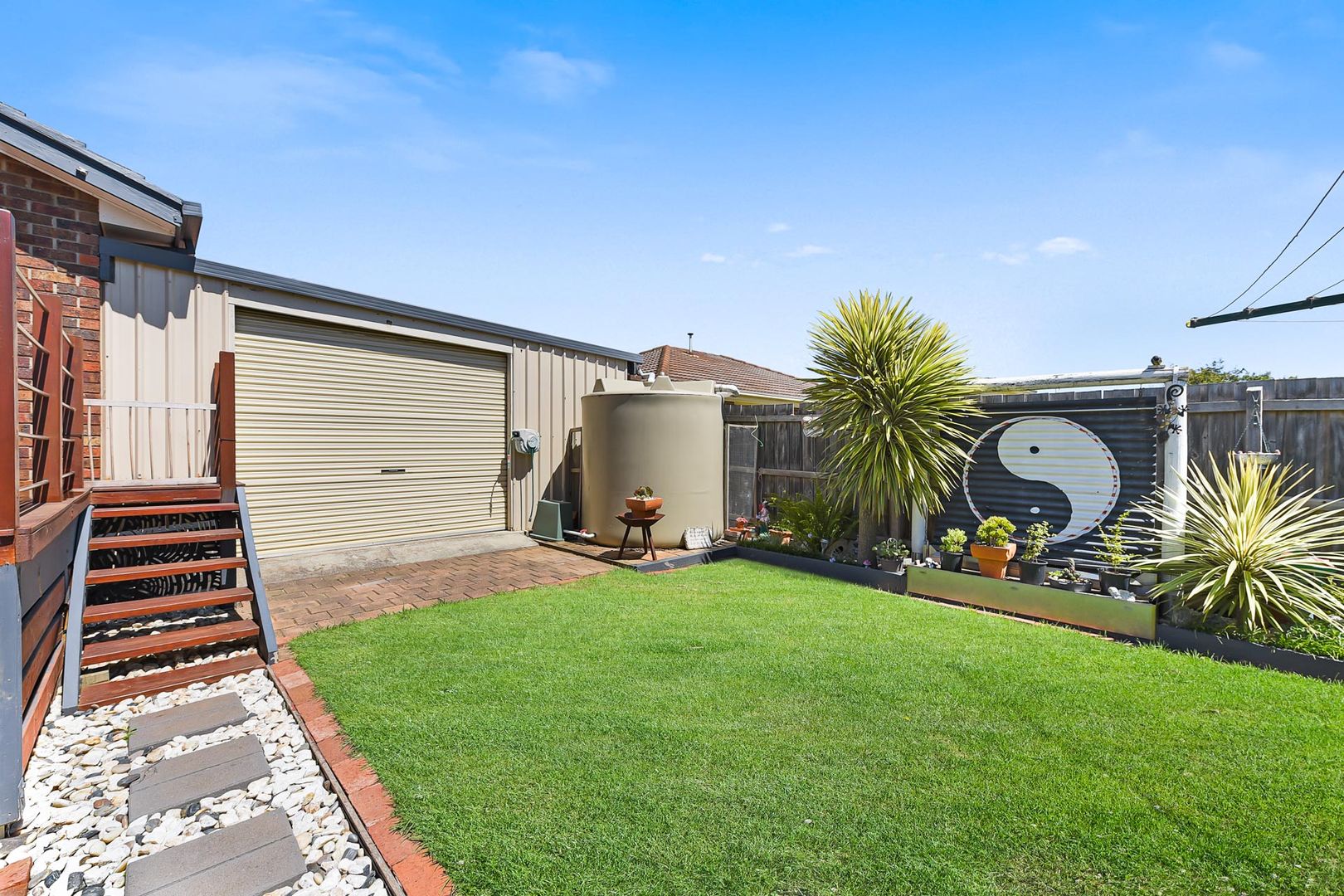 33 CHIRNSIDE RD, BERWICK VIC 3806, 0 habitaciones, 0 baños, House