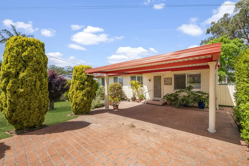 18 Tingira Street, Charmhaven, NSW 2263