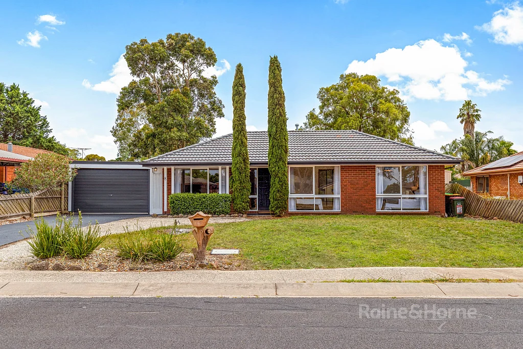 8 Balliol Common, Sunbury, VIC 3429