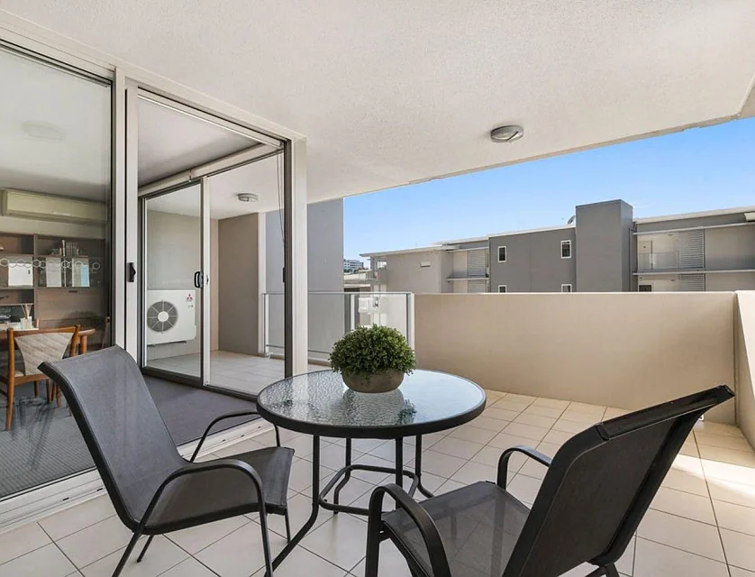 ID:21102791/95 Clarence Road, Indooroopilly, Brisbane Western Region, 2 રૂમ, 2 બાથરૂમ, Unit