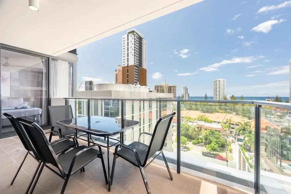 51/2729 Gold Coast Highway, Broadbeach, QLD 4218