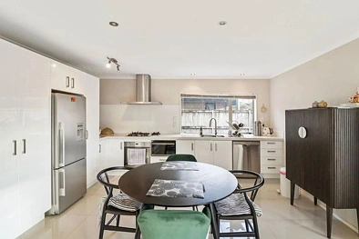 26 Riviera Drive, Flat Bush, Manukau City, 4房, 2浴, House