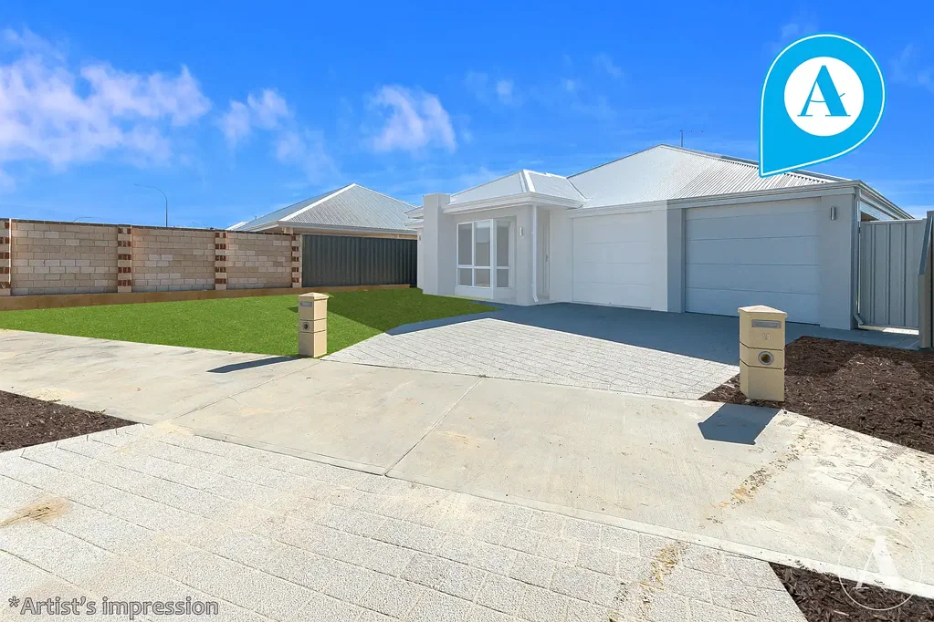 PRIVATE & MODERN DUAL KEY RESIDENCE IN THE HEART OF BYFORD