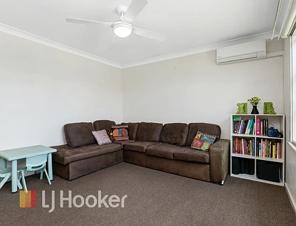 17 Collett Avenue, Singleton, NSW 2330, 2 ਕਮਰੇ, 1 ਬਾਥਰੂਮ, House