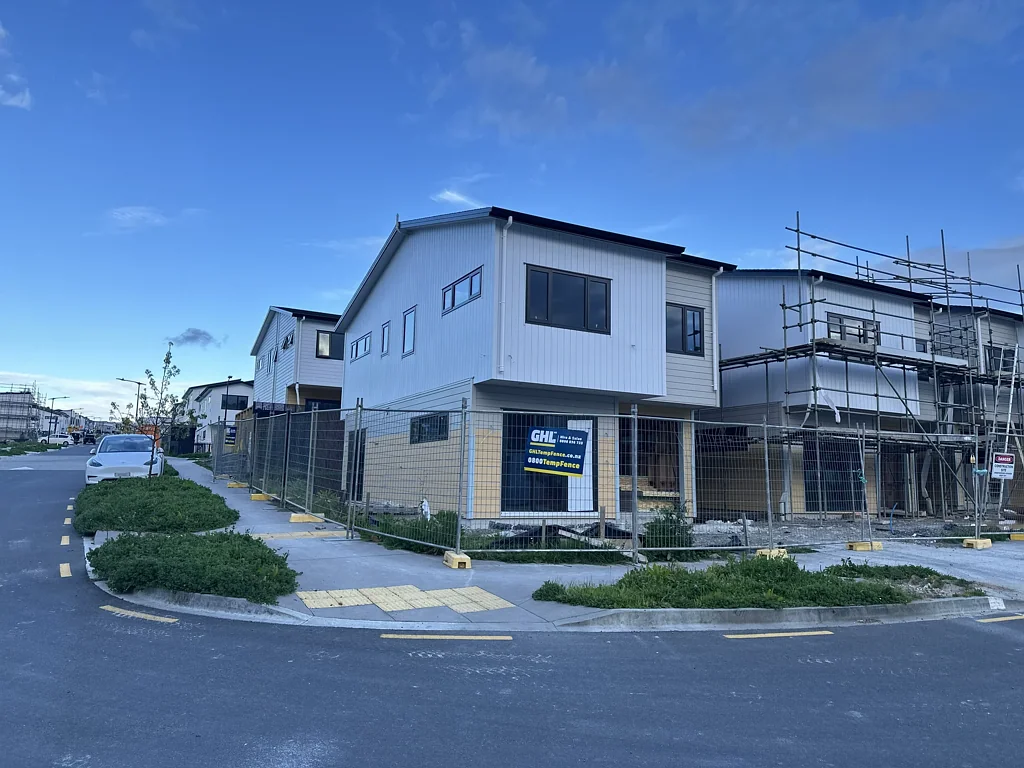 Westgate 4Kwarto High-Spec Corner Home with Personalised Finishes