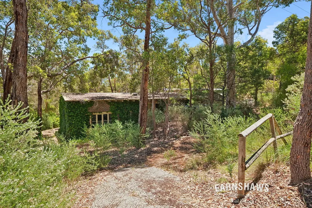 24 Lukin Avenue, Darlington, WA 6070