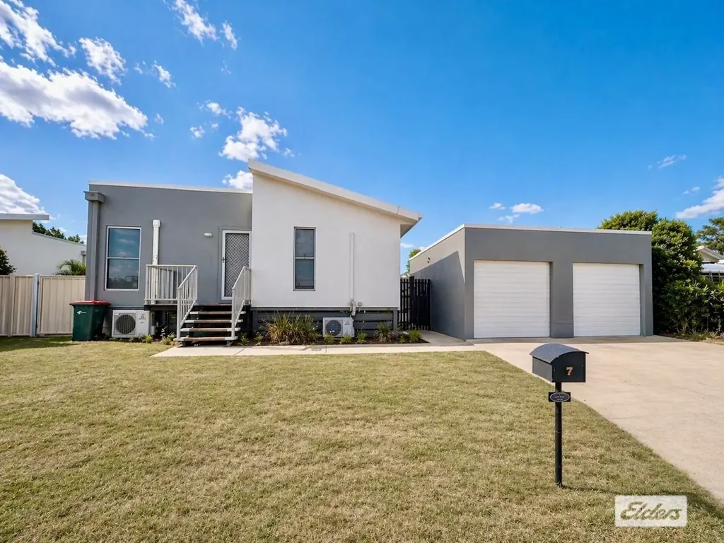 NEAT & TIDY HOME AVAILBLE NOW!