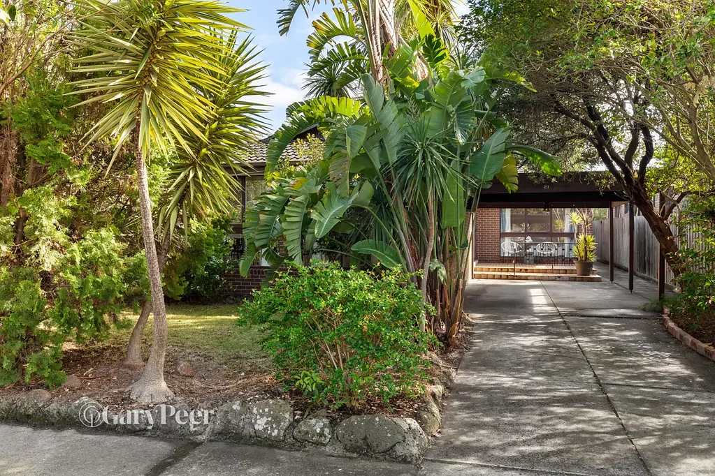Caulfield South 4कमरा Family home in the Caulfield South Primary School zone