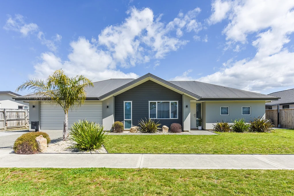 32 Oakdale Grove, Richmond, Tasman