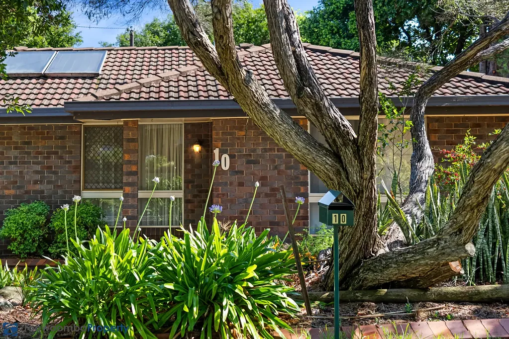 3 Bedroom Home with Single Carport