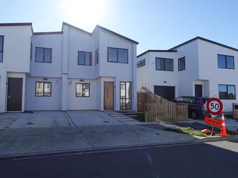 Modern townhouse!