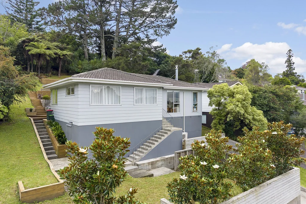 Totara Vale 3Moenga Family Living Done Right