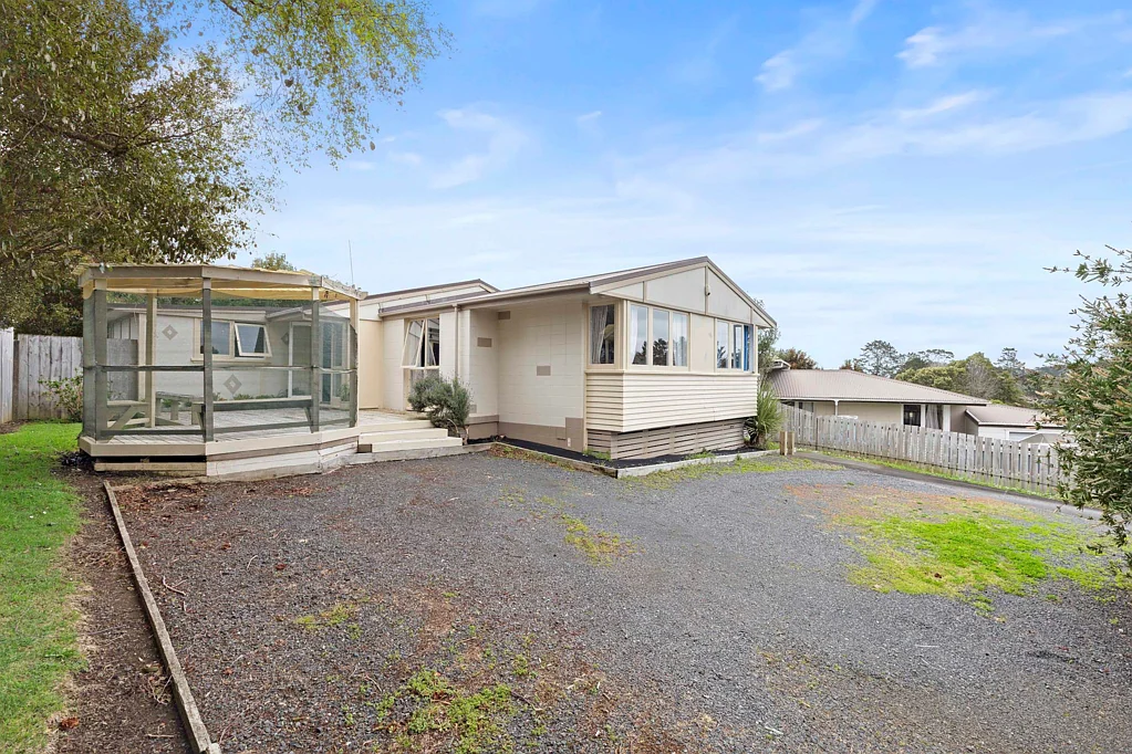 Waiuku 3Moenga Contract Fallen – Must Sell!!