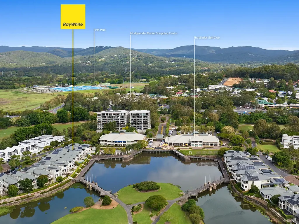 Robina 3 Slaapkamer Grand Golf Course Retreat