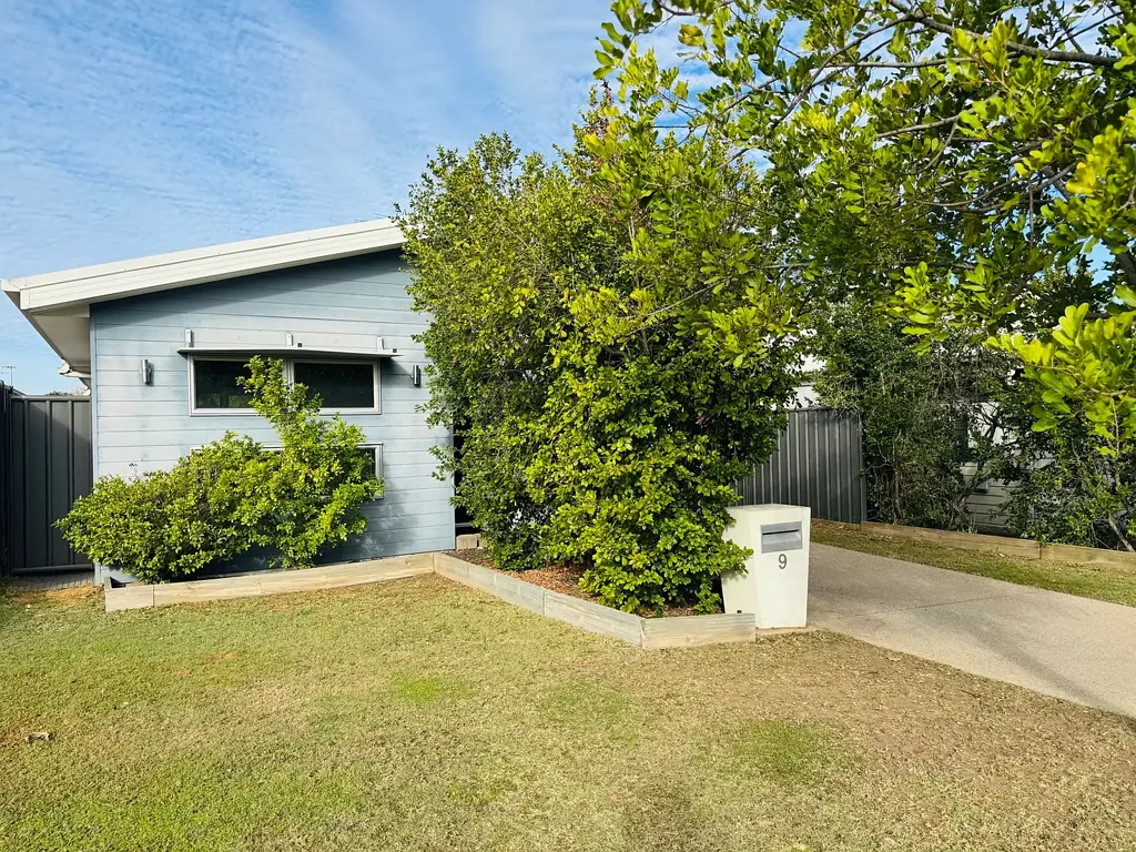 9 ROBIN Street, Moranbah, QLD 4744