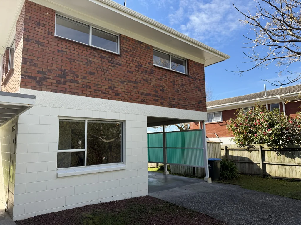 Tidy three bedroom home over two levels