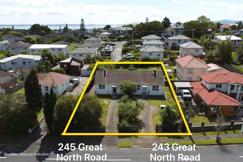 Henderson 6ਬੈੱਡਰੂਮ Renovate, Develop or Land Bank on 1072 sqm!